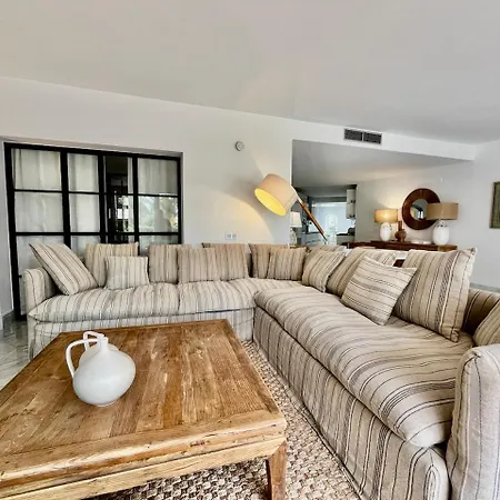 Cozy Townhouse With Sea View 度假居 *