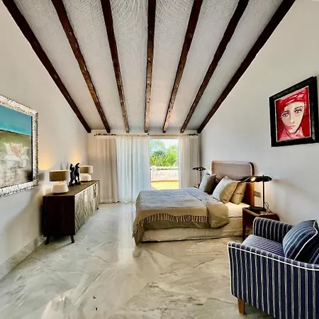 Cozy Townhouse With Sea View