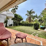 Сasa de vacaciones Cozy Townhouse With Sea View