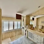 Сasa de vacaciones Cozy Townhouse With Sea View