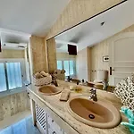 Cozy Townhouse With Sea View Сasa de vacaciones