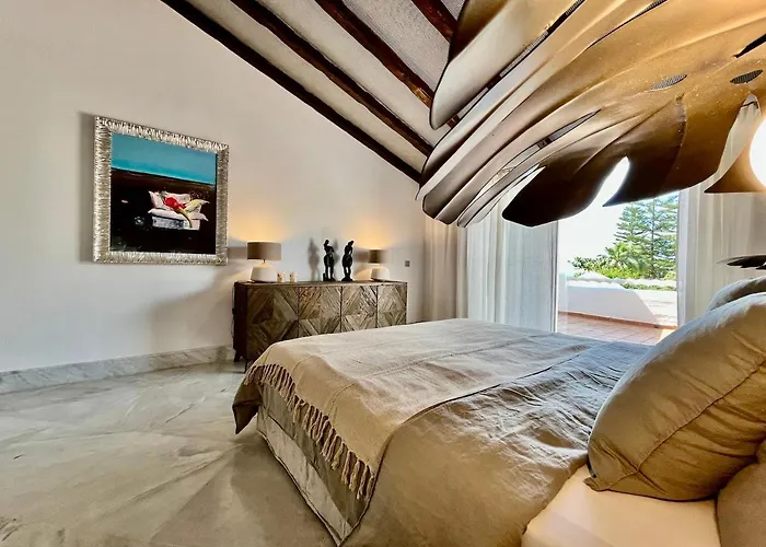 Cozy Townhouse With Sea View *