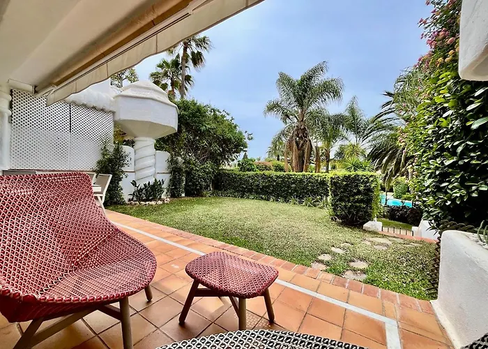Dom wakacyjny Cozy Townhouse With Sea View