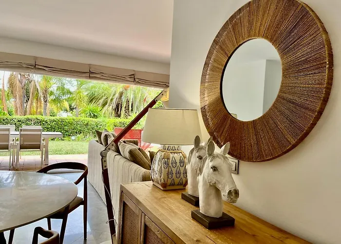 Vakantiehuis Cozy Townhouse With Sea View
