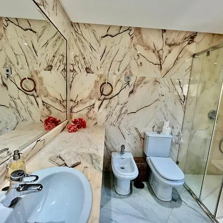 Cozy Townhouse With Sea View بيت للعطل *